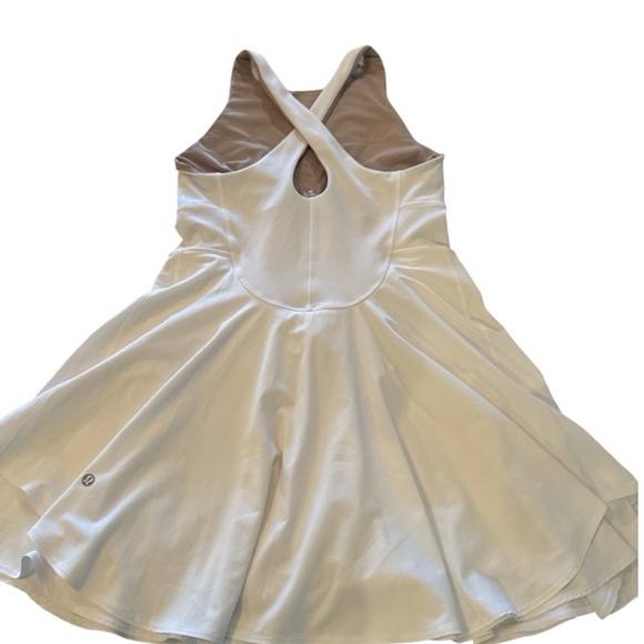 Lululemon Court Crush Dress White Built-In Shorts Tennis Pickleball Size 8 - Picture 5 of 10